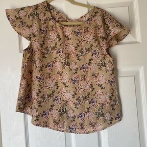 Blouse with bow in back